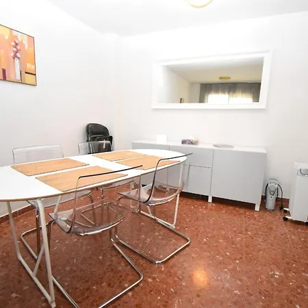 Golf View Miraflores 2 Bed Appartement *
